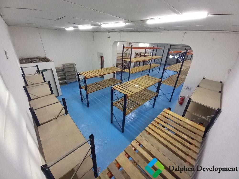 Pronájem komerčního prostoru 230 m² - foto 3