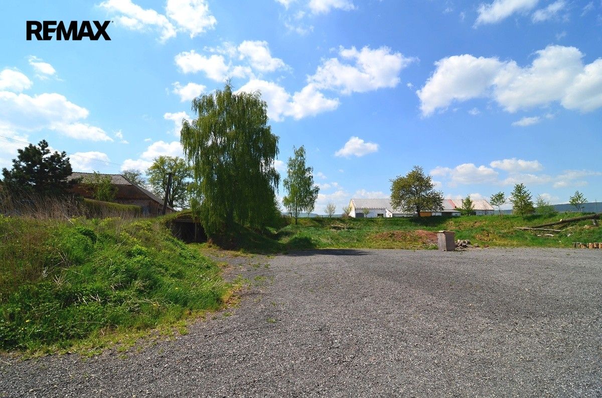 Prodej pozemku 3761 m² - foto 4