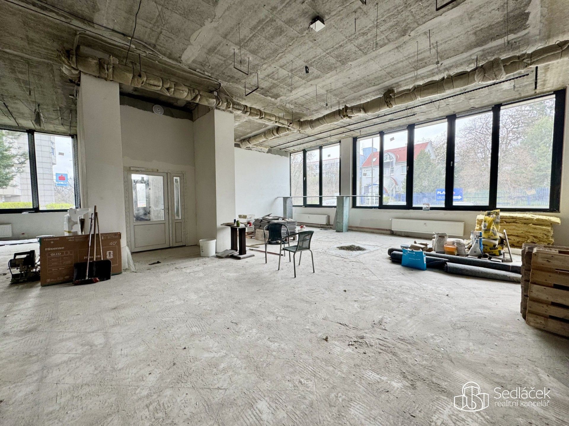 Pronájem komerčního prostoru 350 m² - foto 10