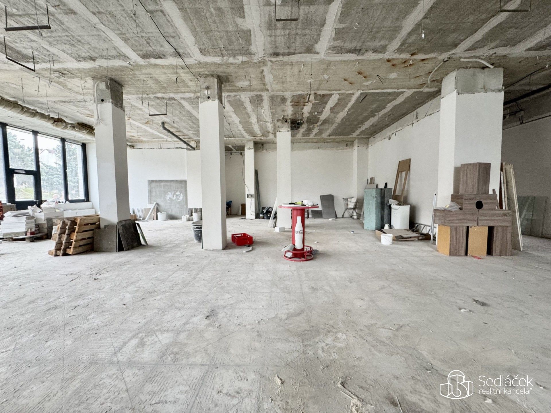 Pronájem komerčního prostoru 350 m² - foto 12