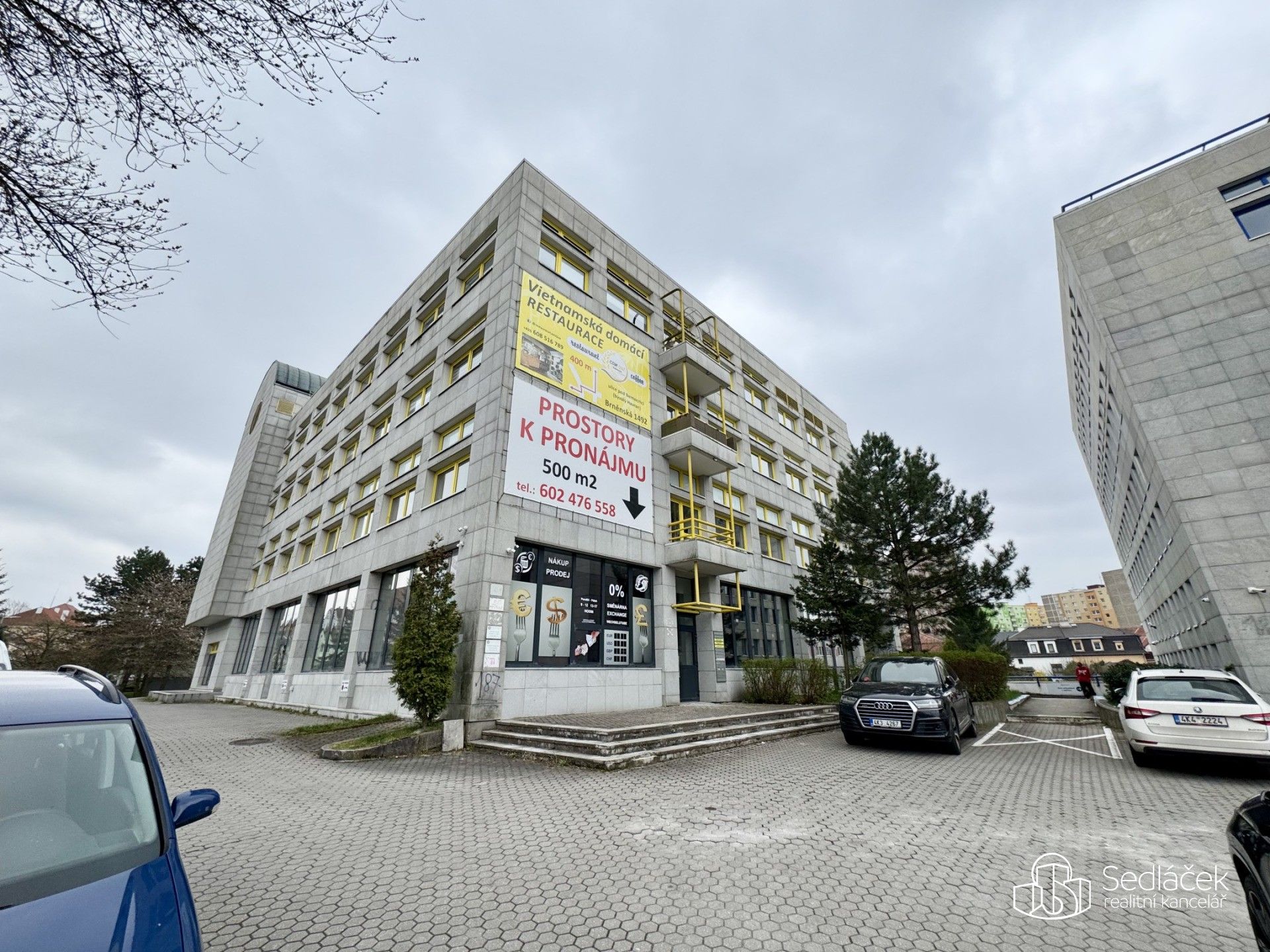 Pronájem komerčního prostoru 350 m² - foto 15