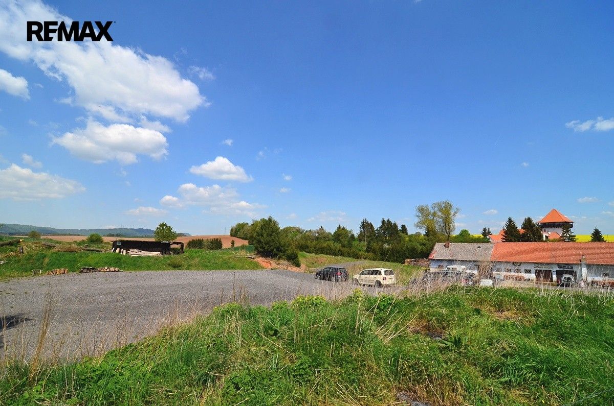 Prodej pozemku 3761 m² - foto 10
