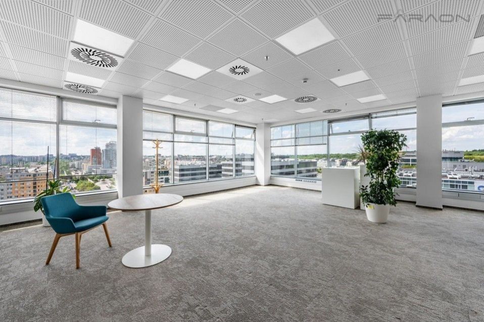 Pronájem komerčního prostoru 256 m² - foto 5
