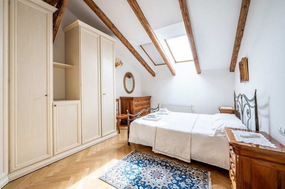 Pronájem bytu 3+kk 107 m² - foto 8