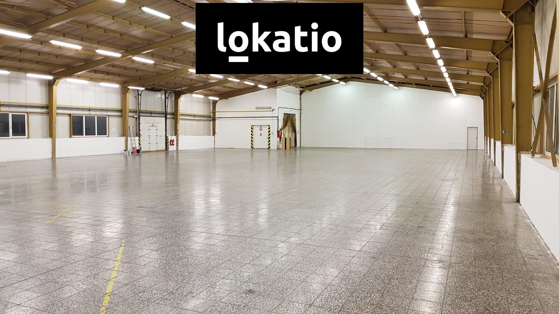 Pronájem komerčního prostoru 1237 m² - foto 5