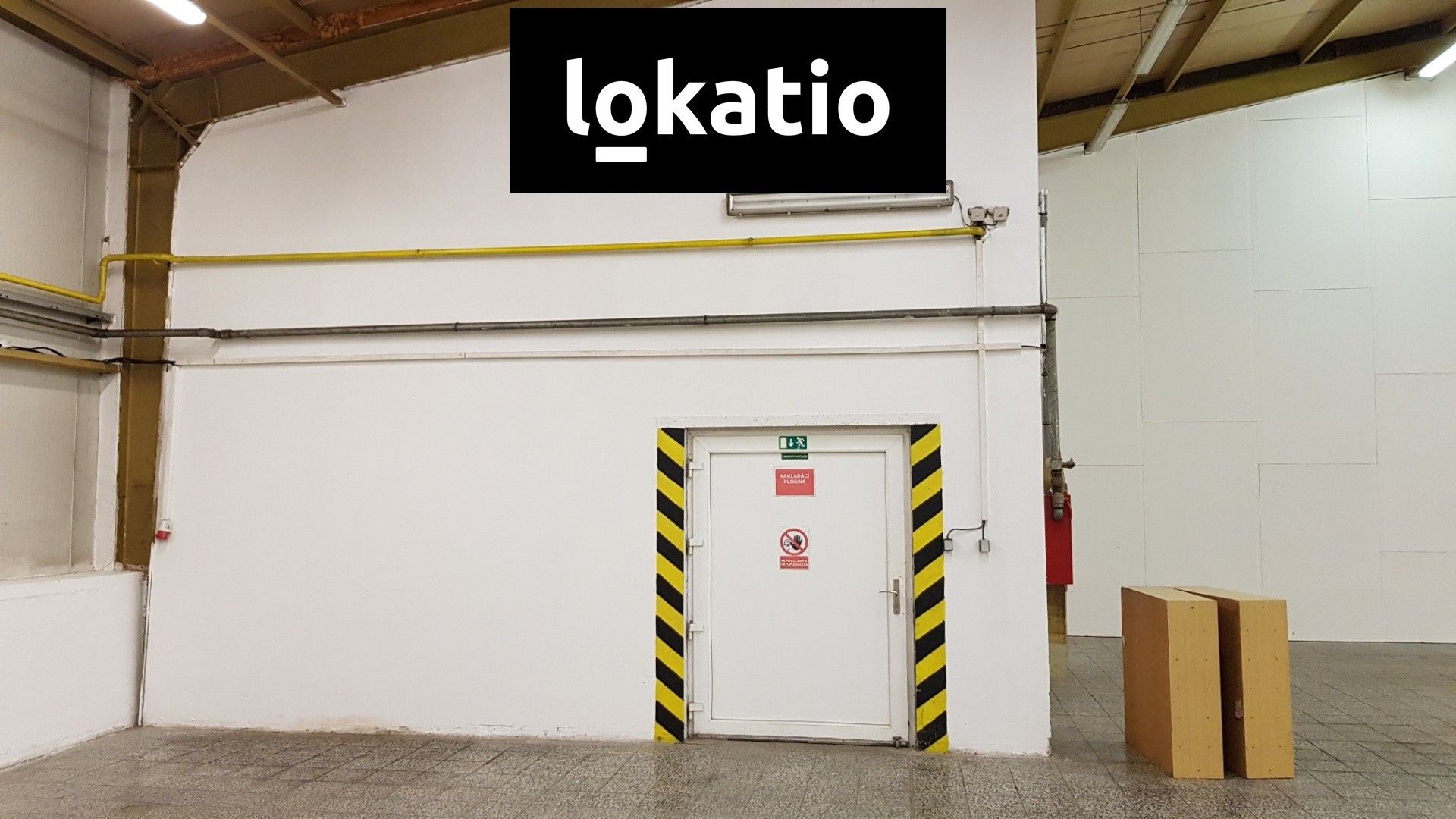 Pronájem komerčního prostoru 1237 m² - foto 3