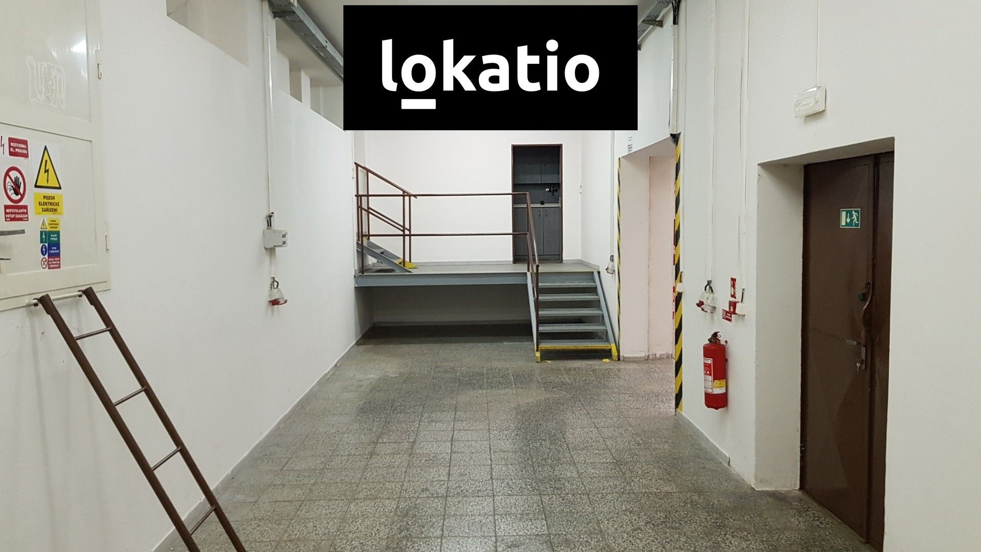 Pronájem komerčního prostoru 1237 m² - foto 8