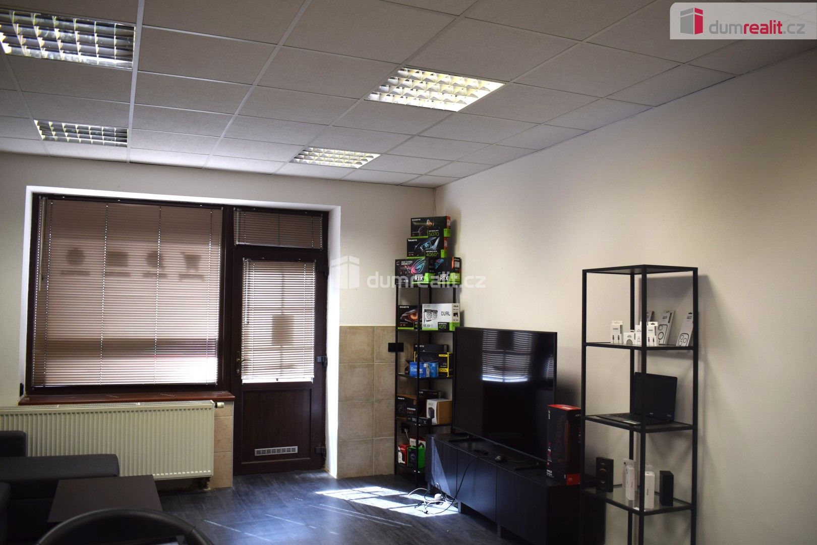 Pronájem komerčního prostoru 25 m² - foto 4