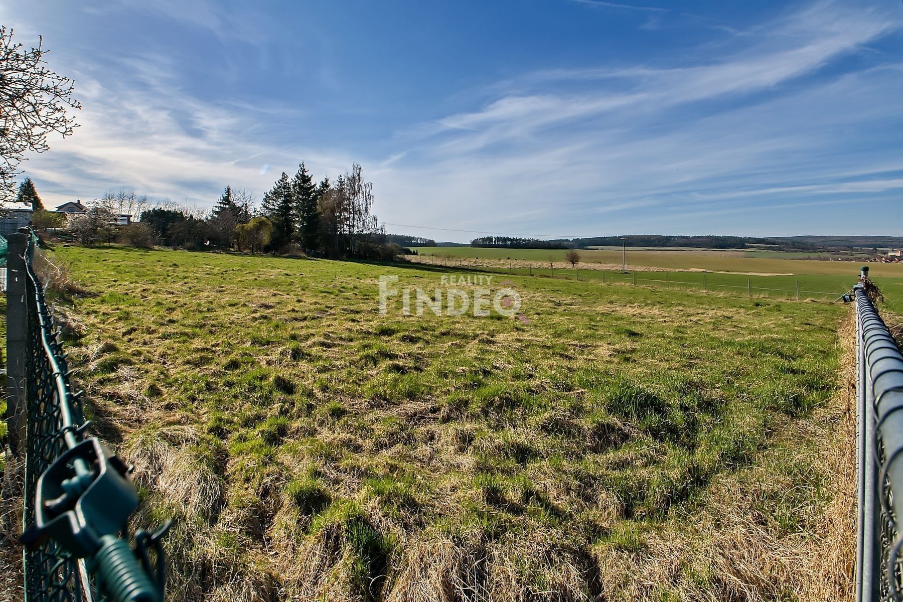 Prodej pozemku 2165 m² - foto 3