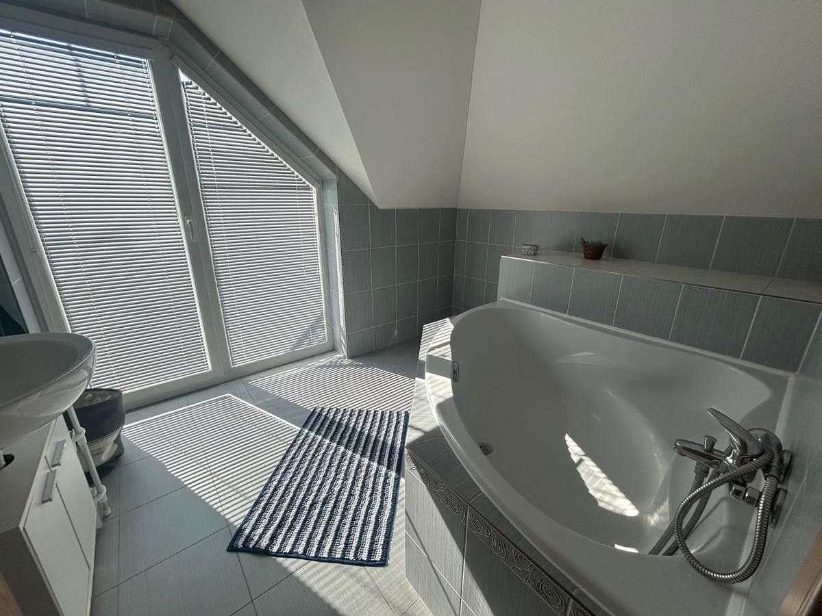 Pronájem domu 200 m² - foto 24