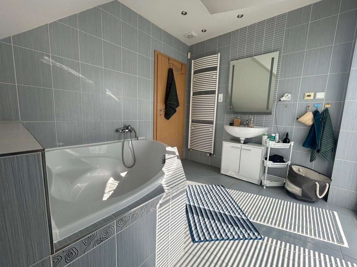 Pronájem domu 200 m² - foto 23