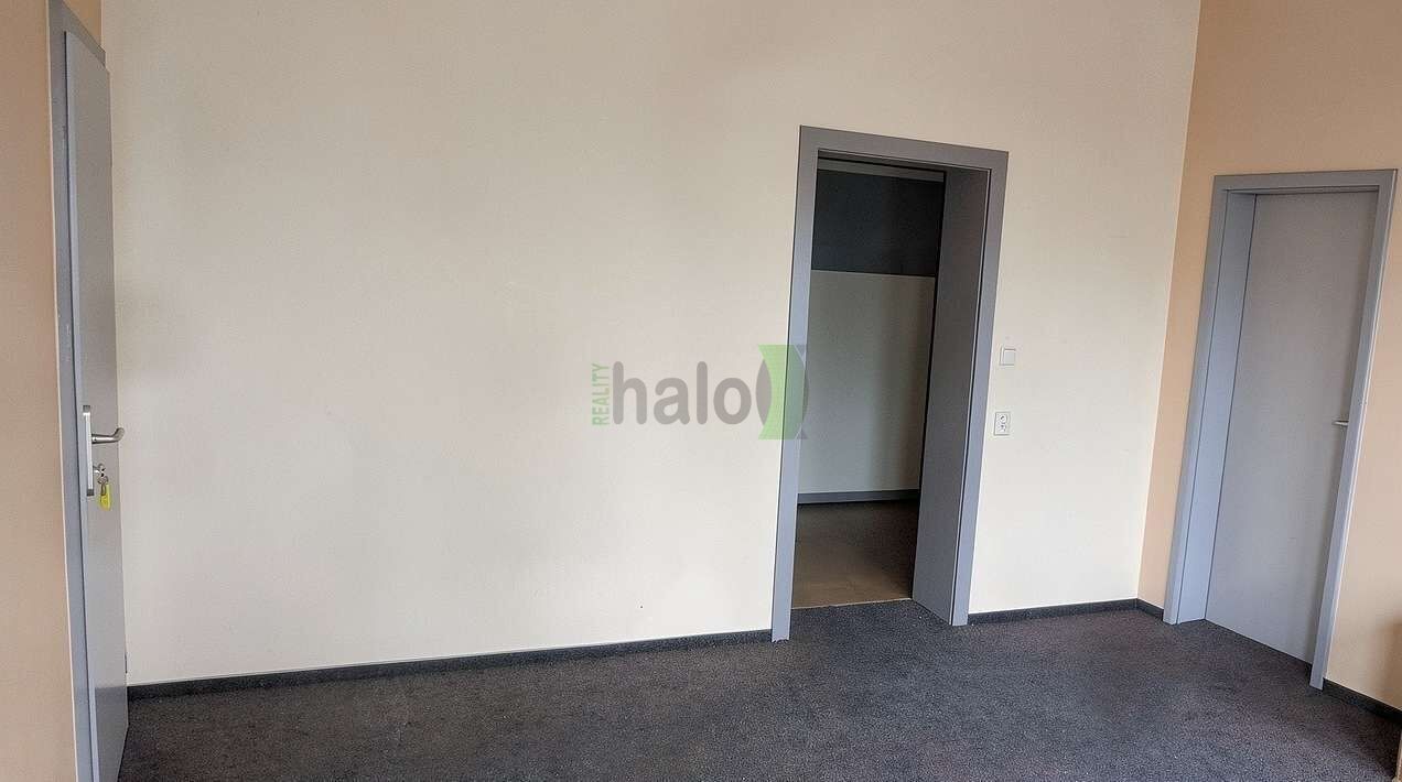 Pronájem komerčního prostoru 20 m² - foto 7
