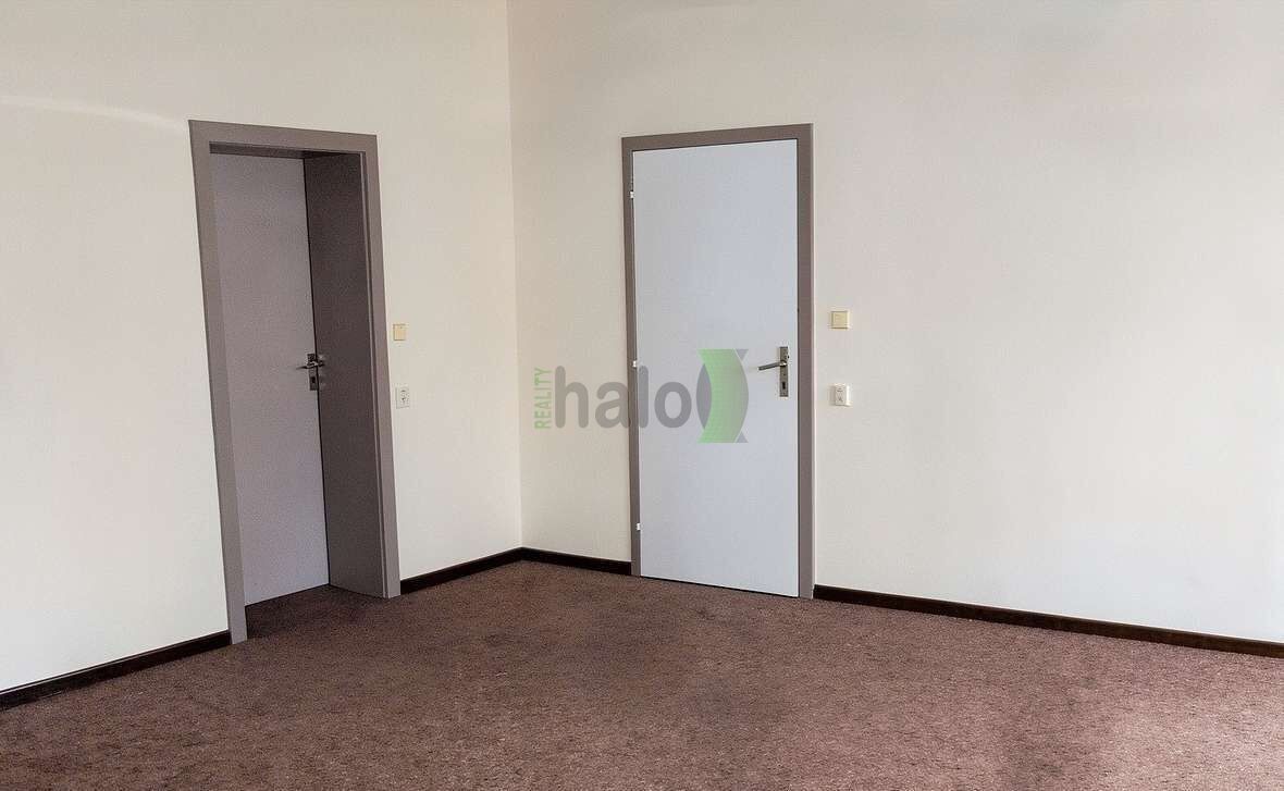 Pronájem komerčního prostoru 20 m² - foto 10