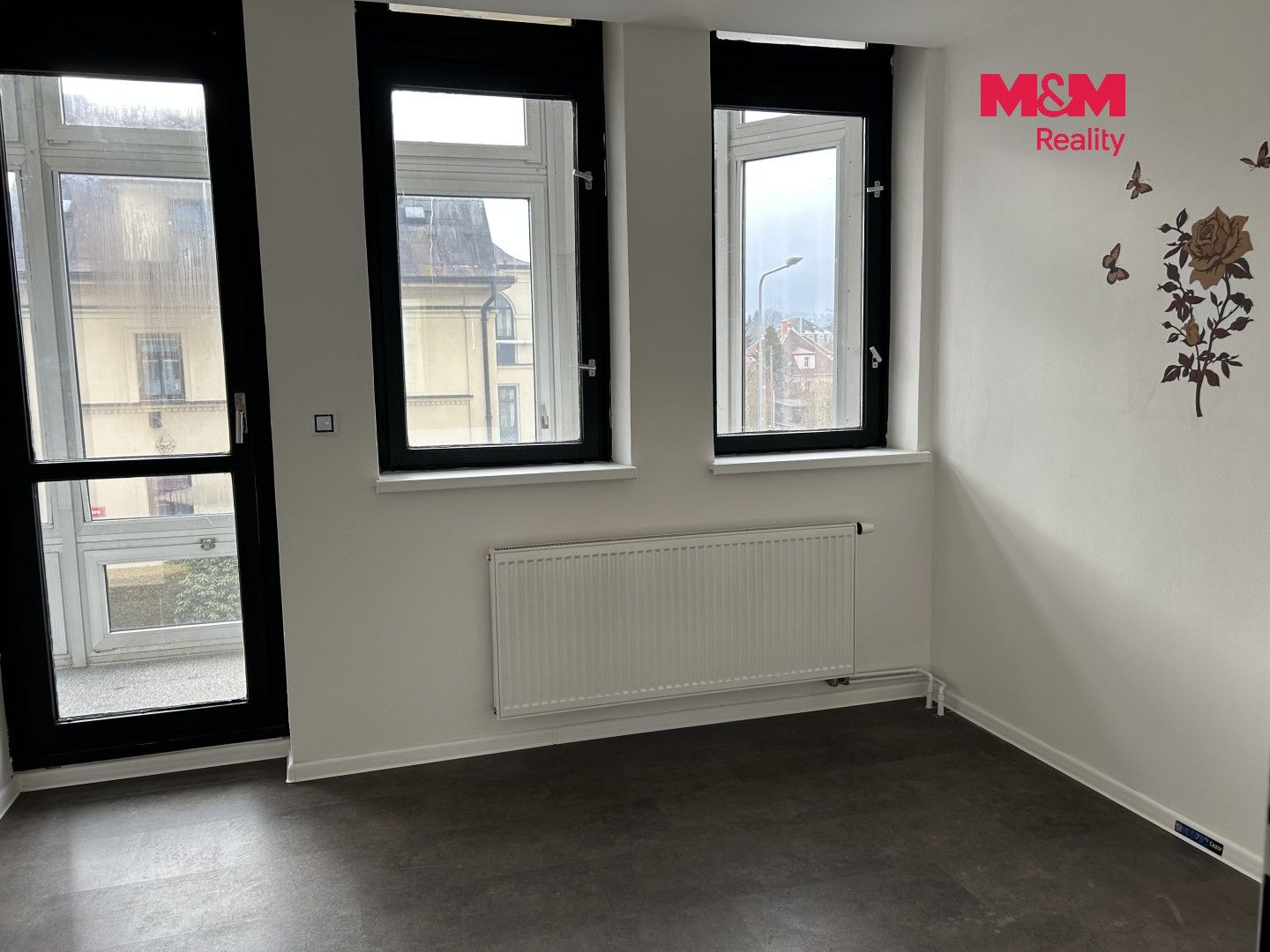 Pronájem bytu 2+1 64 m² - foto 4