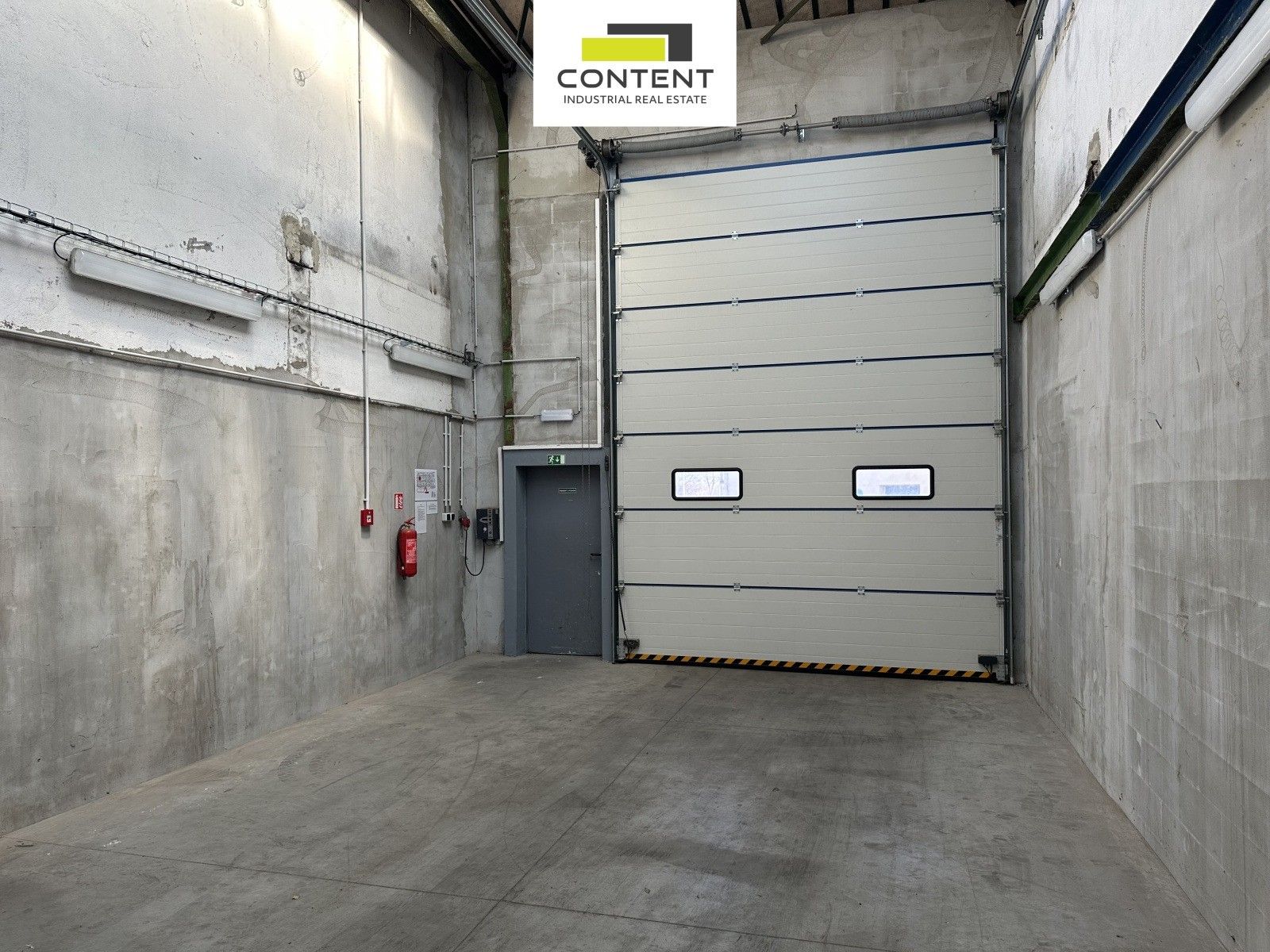 Pronájem komerčního prostoru 2000 m² - foto 9