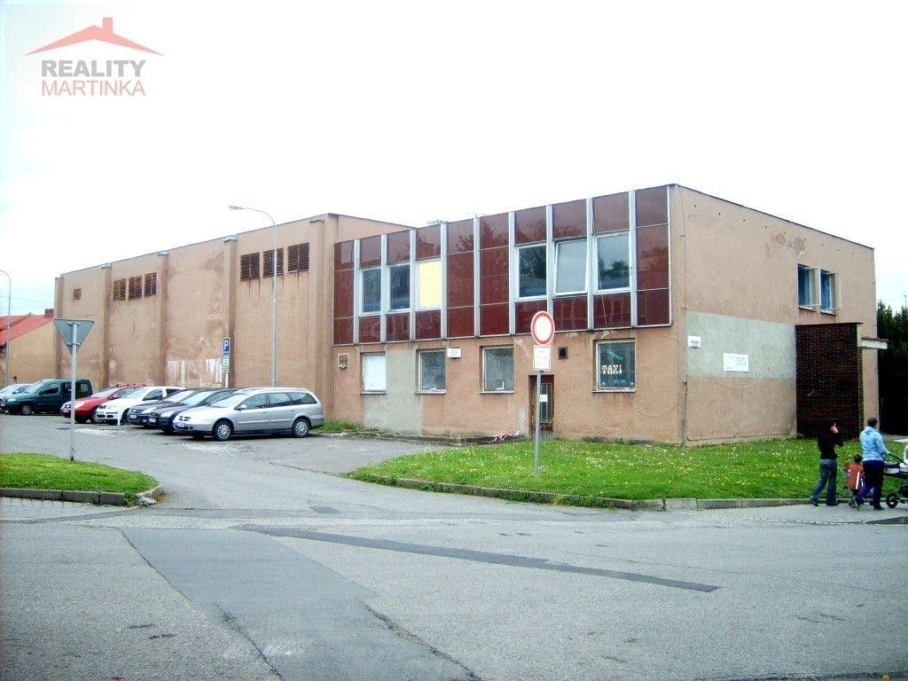 Pronájem komerčního prostoru 1300 m² - foto 3