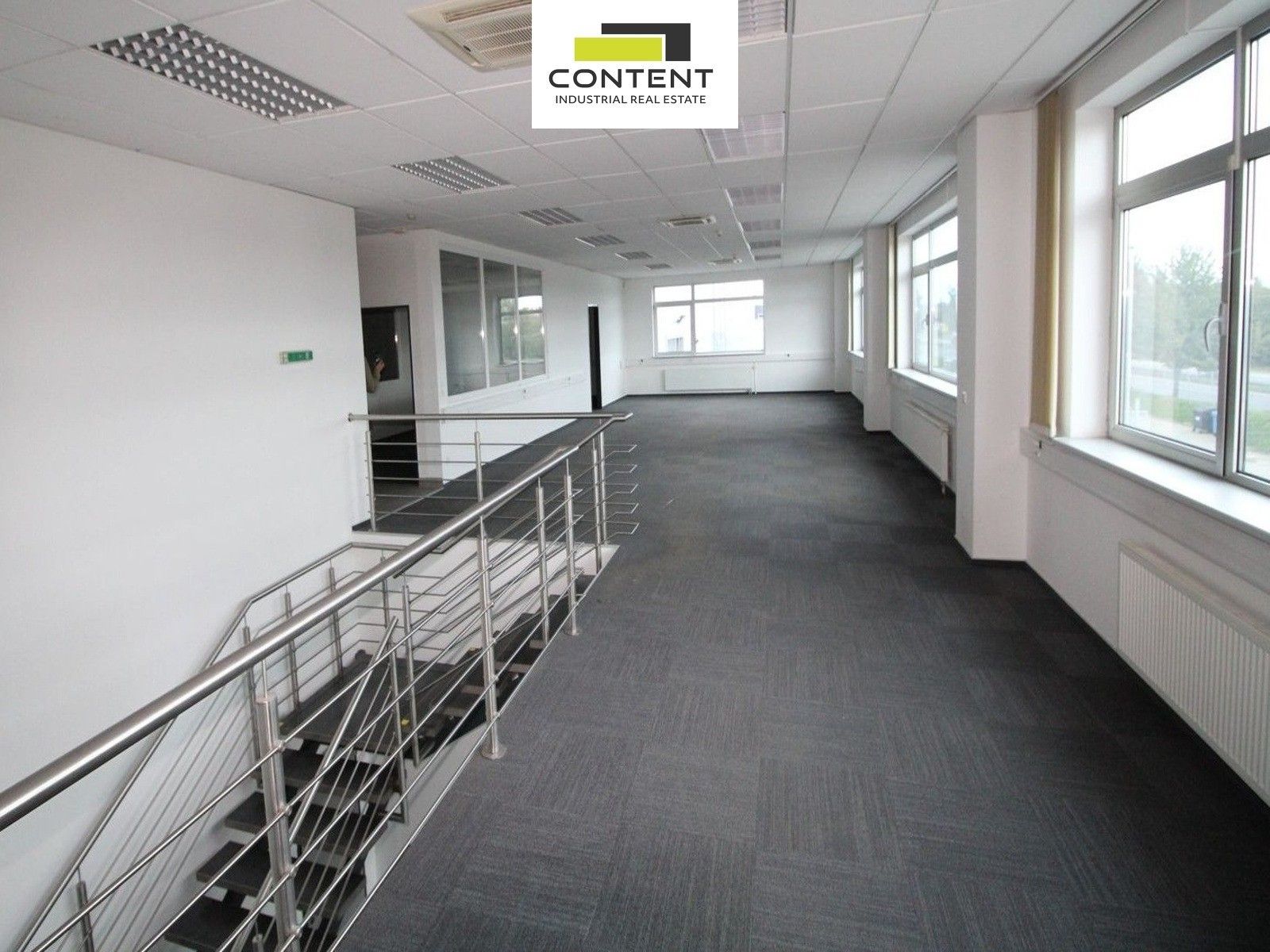 Pronájem komerčního prostoru 4115 m² - foto 11