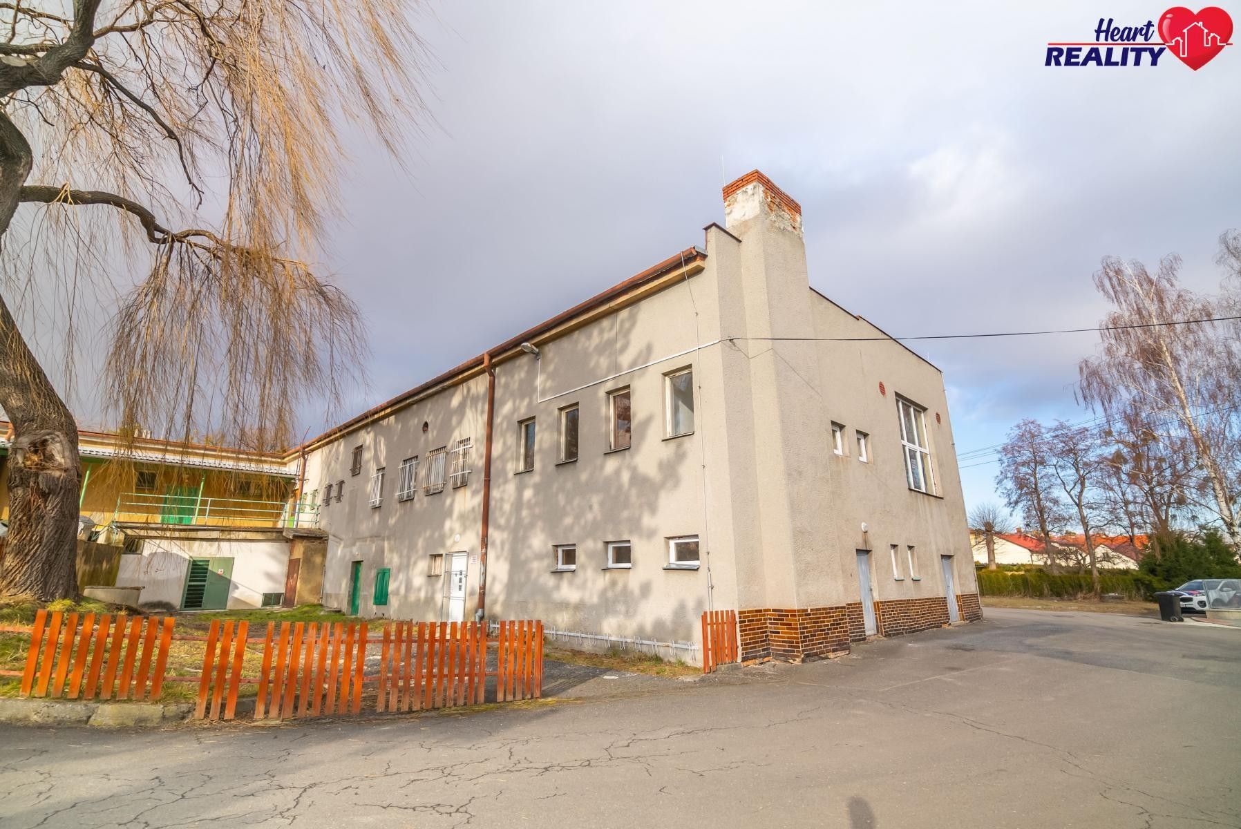 Prodej komerčního prostoru 360 m² - foto 4