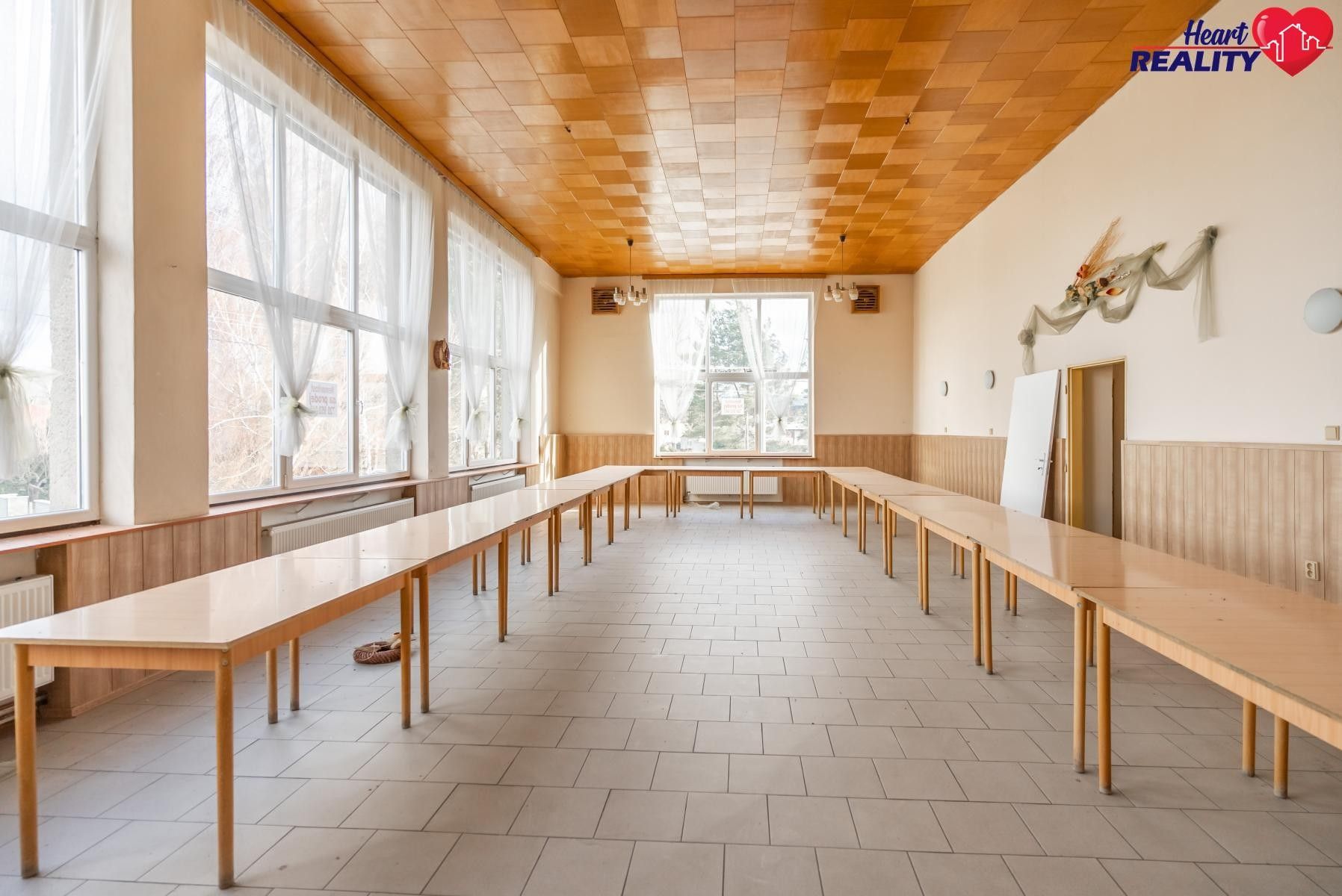 Prodej komerčního prostoru 360 m² - foto 7