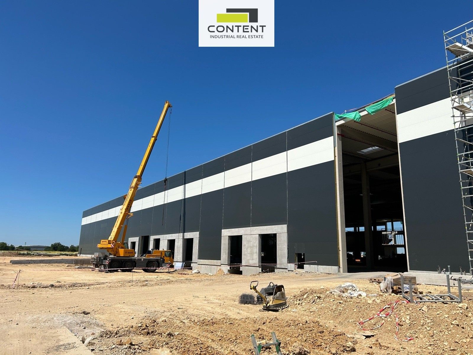 Pronájem komerčního prostoru 5920 m² - foto 4