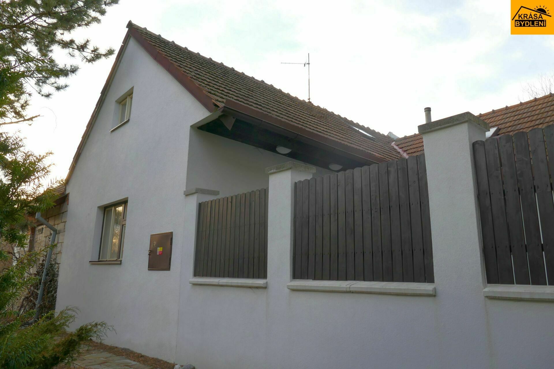 Prodej domu 100 m² - foto 1