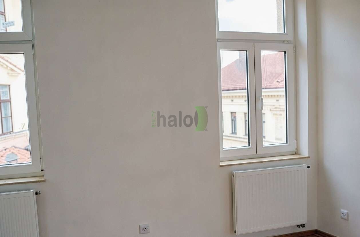Pronájem bytu 2+kk 55 m² - foto 10