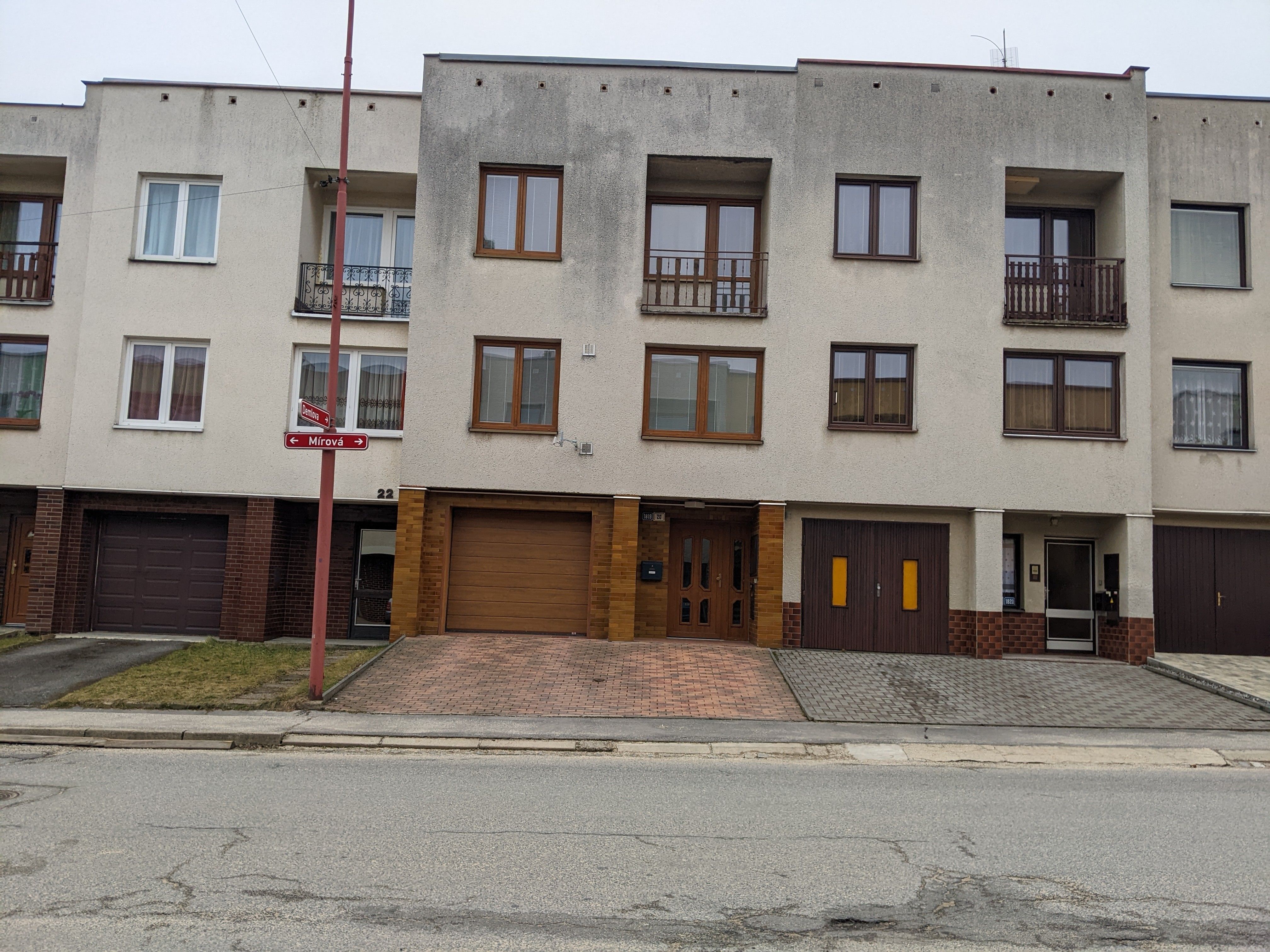 Prodej domu 145 m² - foto 1