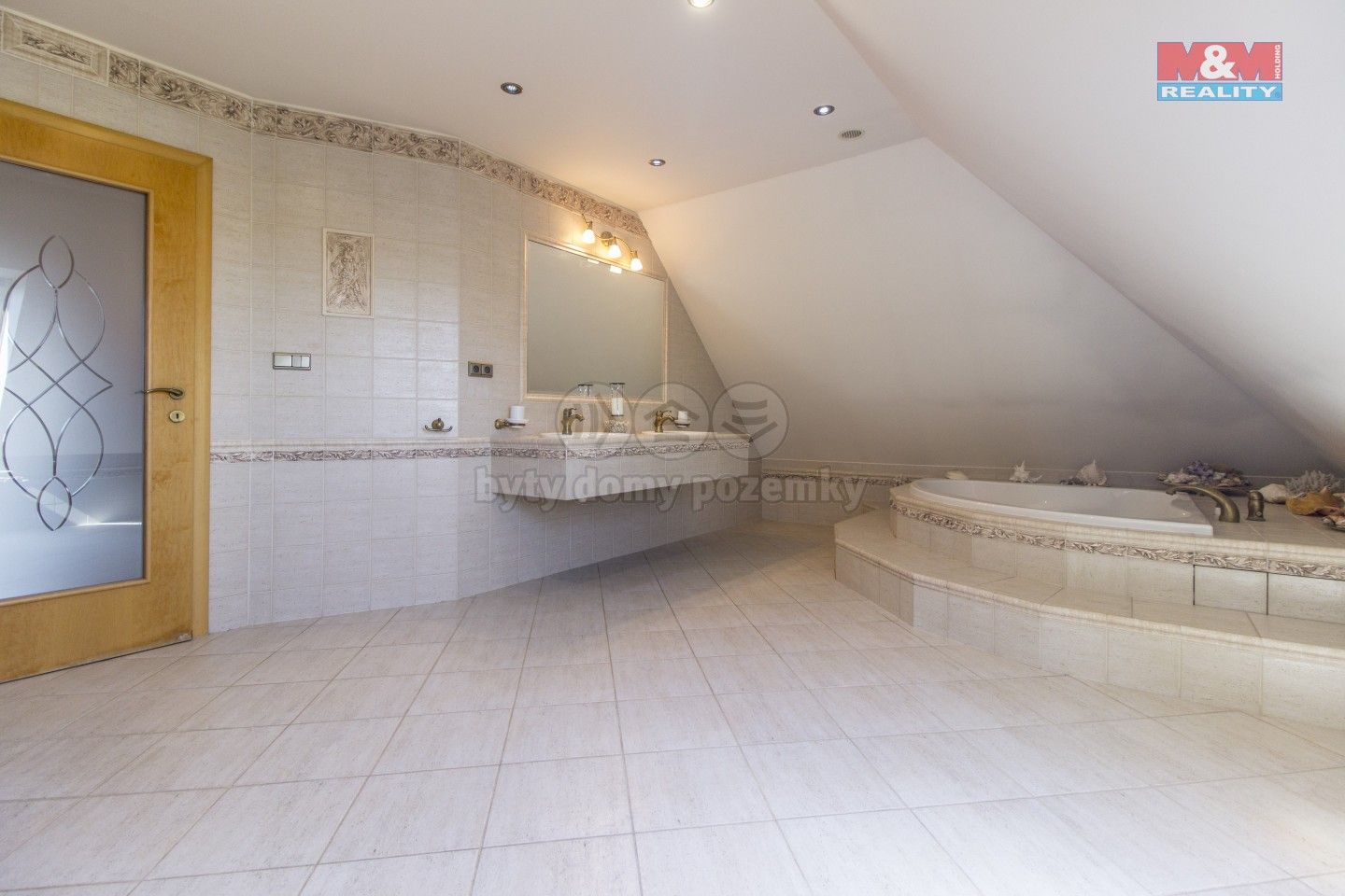 Prodej domu 280 m² - foto 24