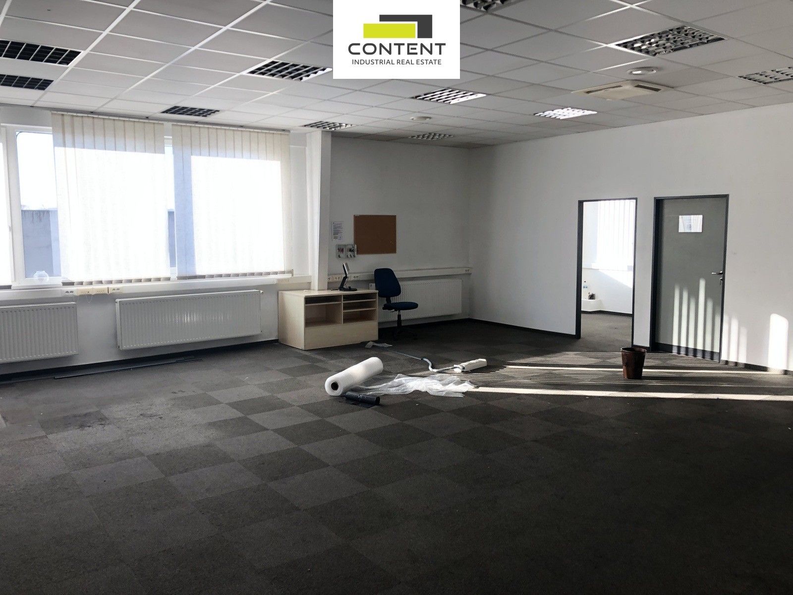 Pronájem komerčního prostoru 4726 m² - foto 12