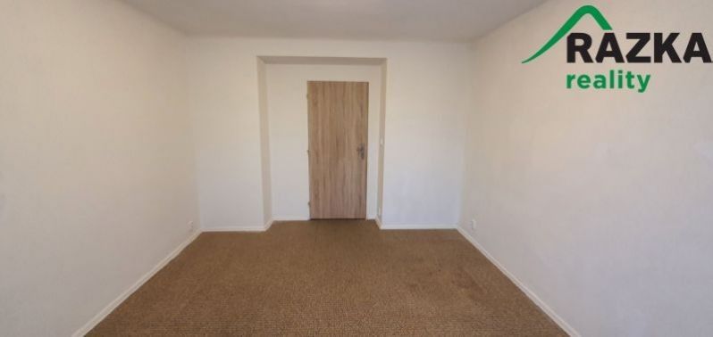 Pronájem bytu 1+1 36 m² - foto 5