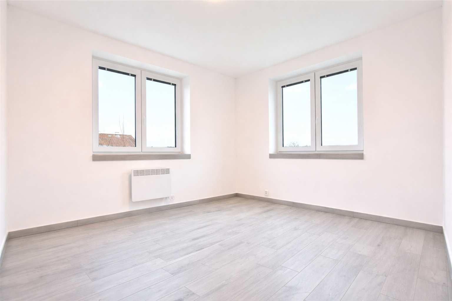 Pronájem bytu 2+1 46 m² - foto 7