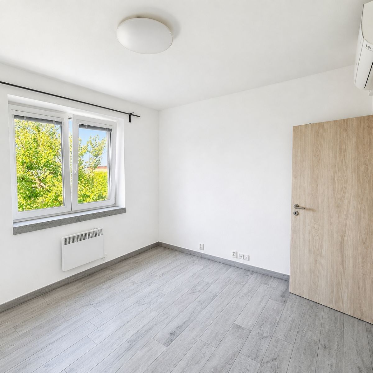 Pronájem bytu 2+1 46 m² - foto 8