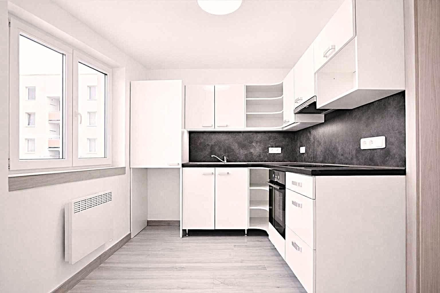 Pronájem bytu 2+1 46 m² - foto 12
