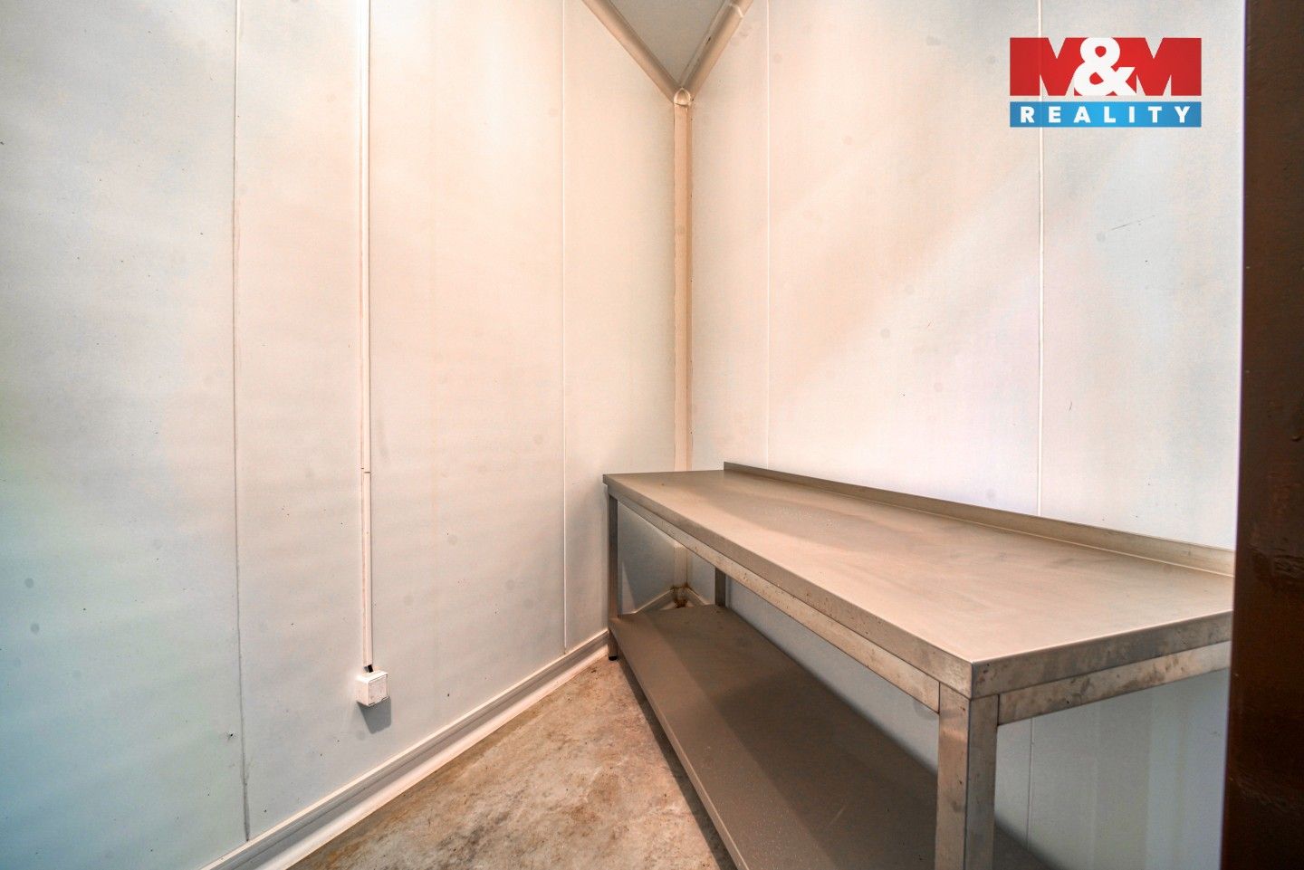 Prodej komerčního prostoru 377 m² - foto 11