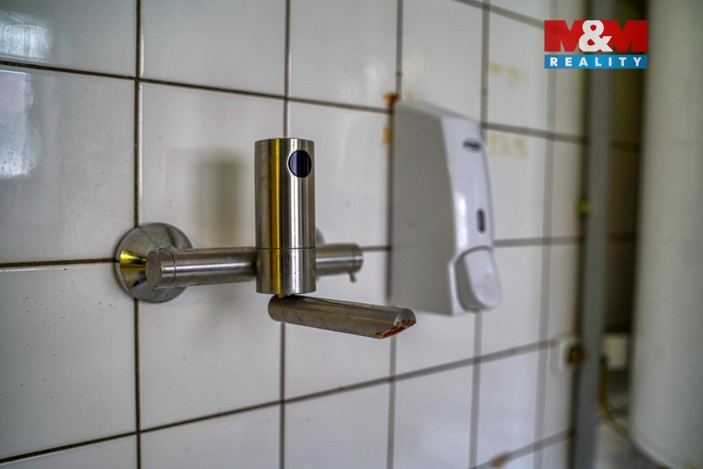Prodej komerčního prostoru 377 m² - foto 19
