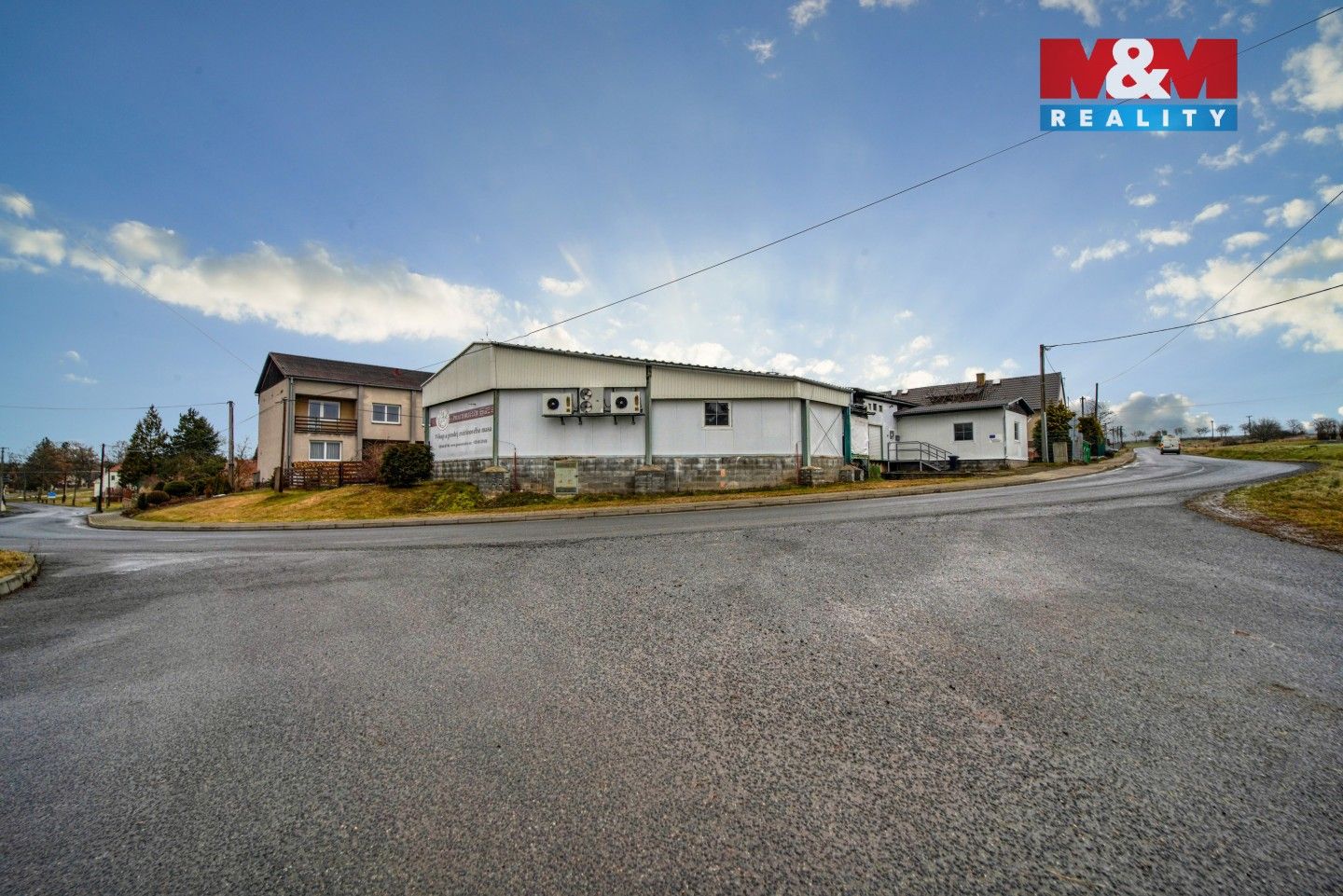 Prodej komerčního prostoru 377 m² - foto 23