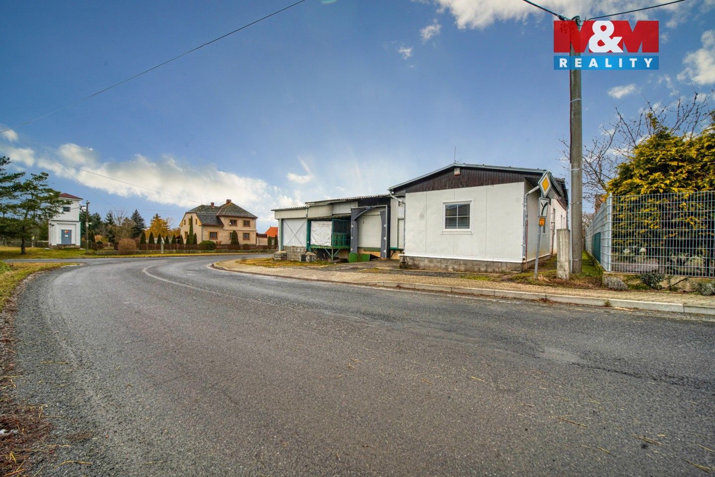 Prodej komerčního prostoru 377 m² - foto 24