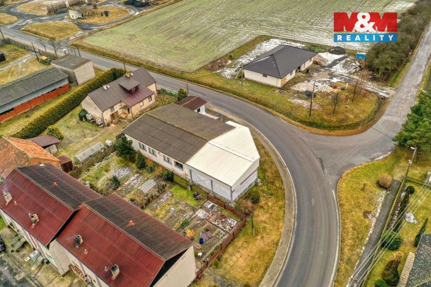 Prodej komerčního prostoru 377 m² - foto 27