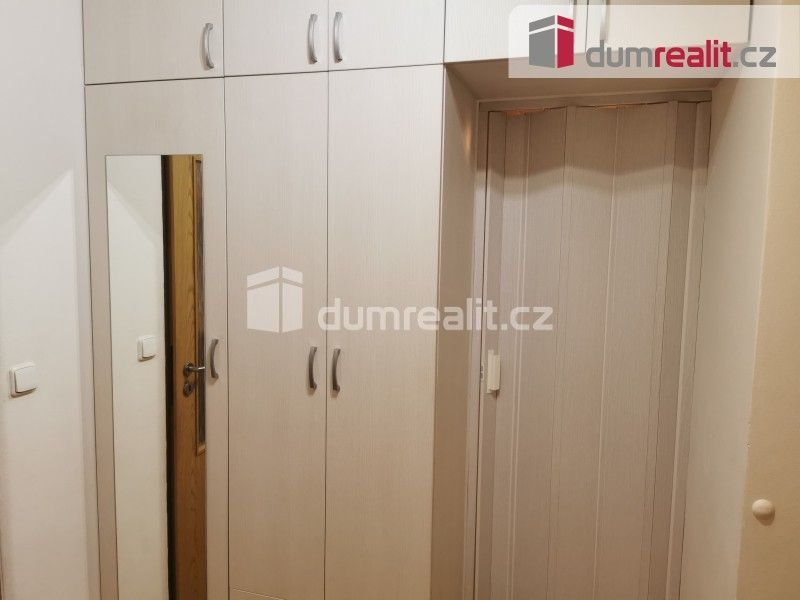 Pronájem bytu 2+1 62 m² - foto 17
