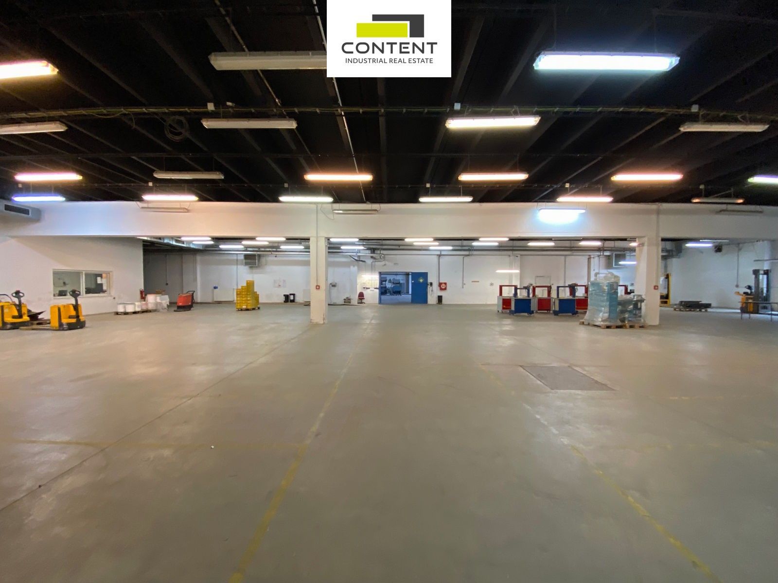 Pronájem komerčního prostoru 3372 m² - foto 1
