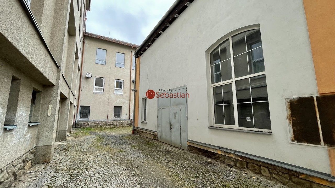 Pronájem nemovitosti 185 m² - foto 4