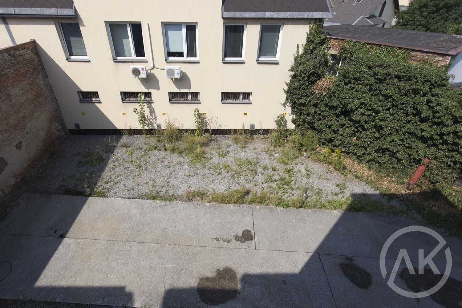 Pronájem komerčního prostoru 30 m² - foto 8