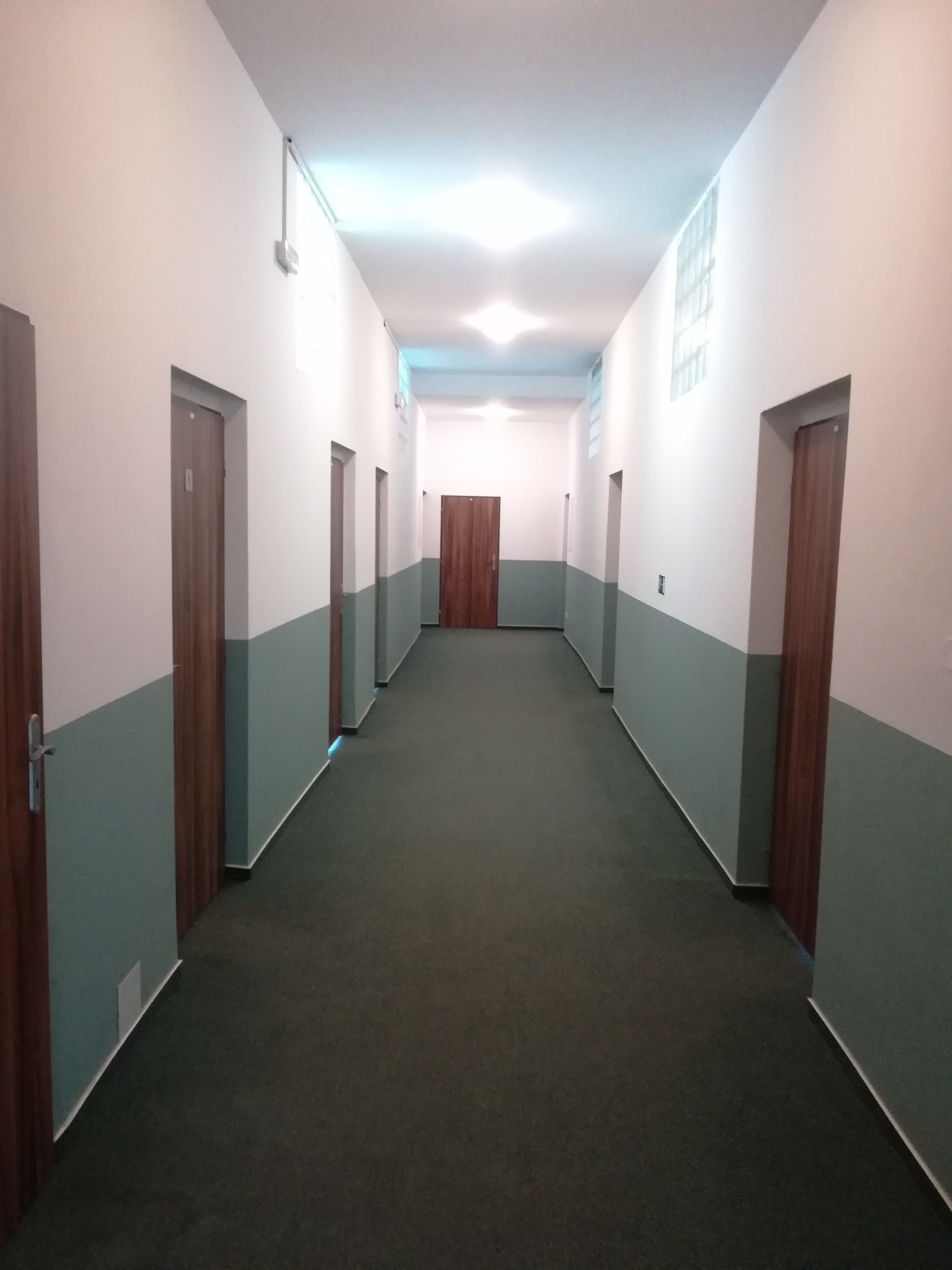 Pronájem komerčního prostoru 11.7 m² - foto 4