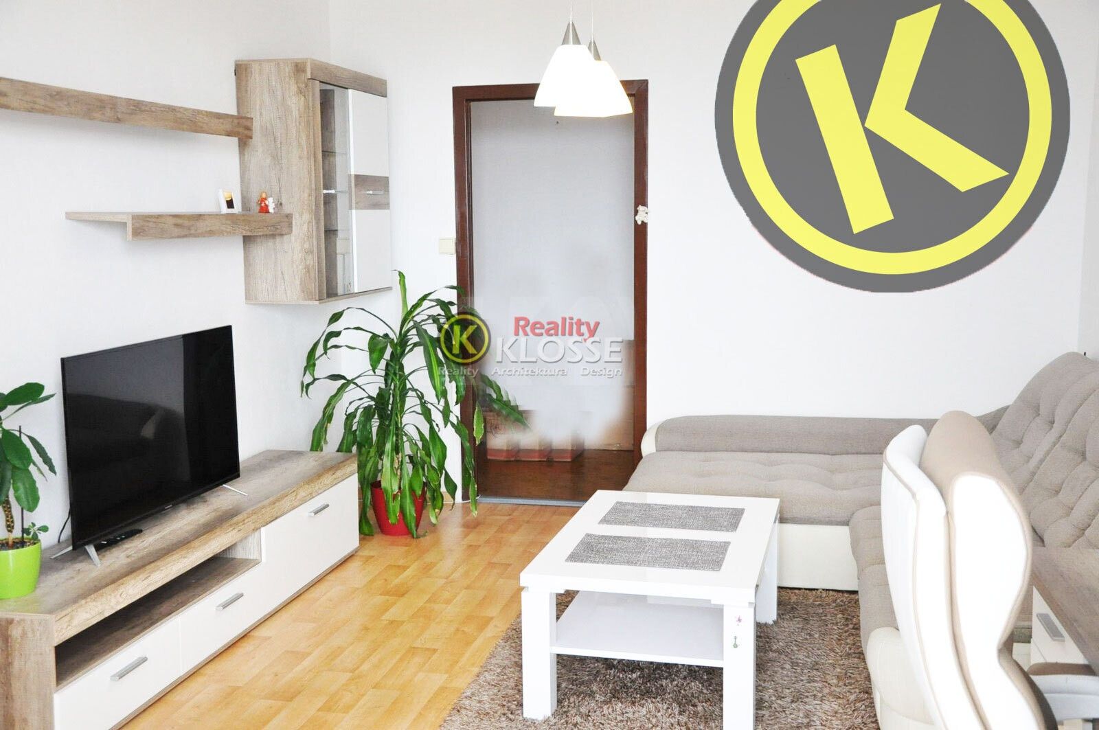 Pronájem bytu 3+1 81 m² - foto 13