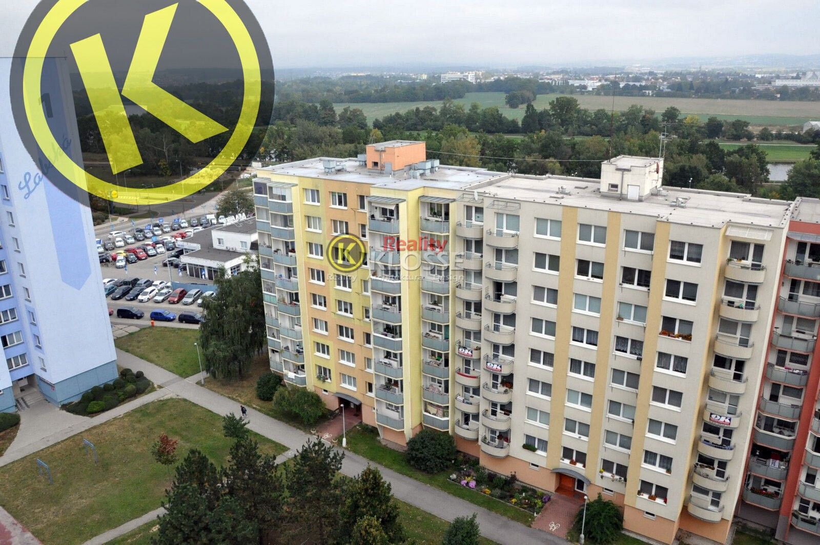 Pronájem bytu 3+1 81 m² - foto 27