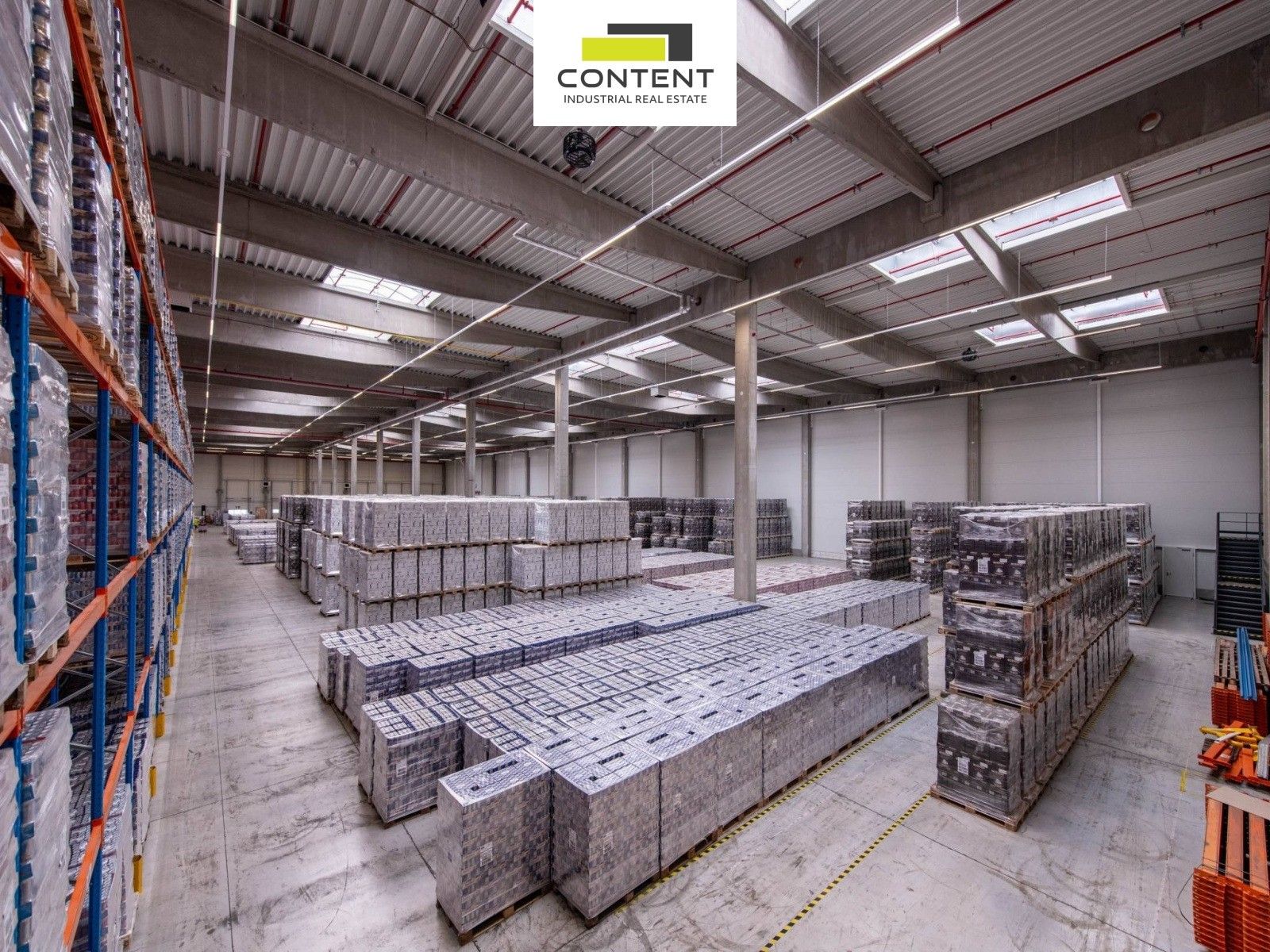 Pronájem komerčního prostoru 13992 m² - foto 2