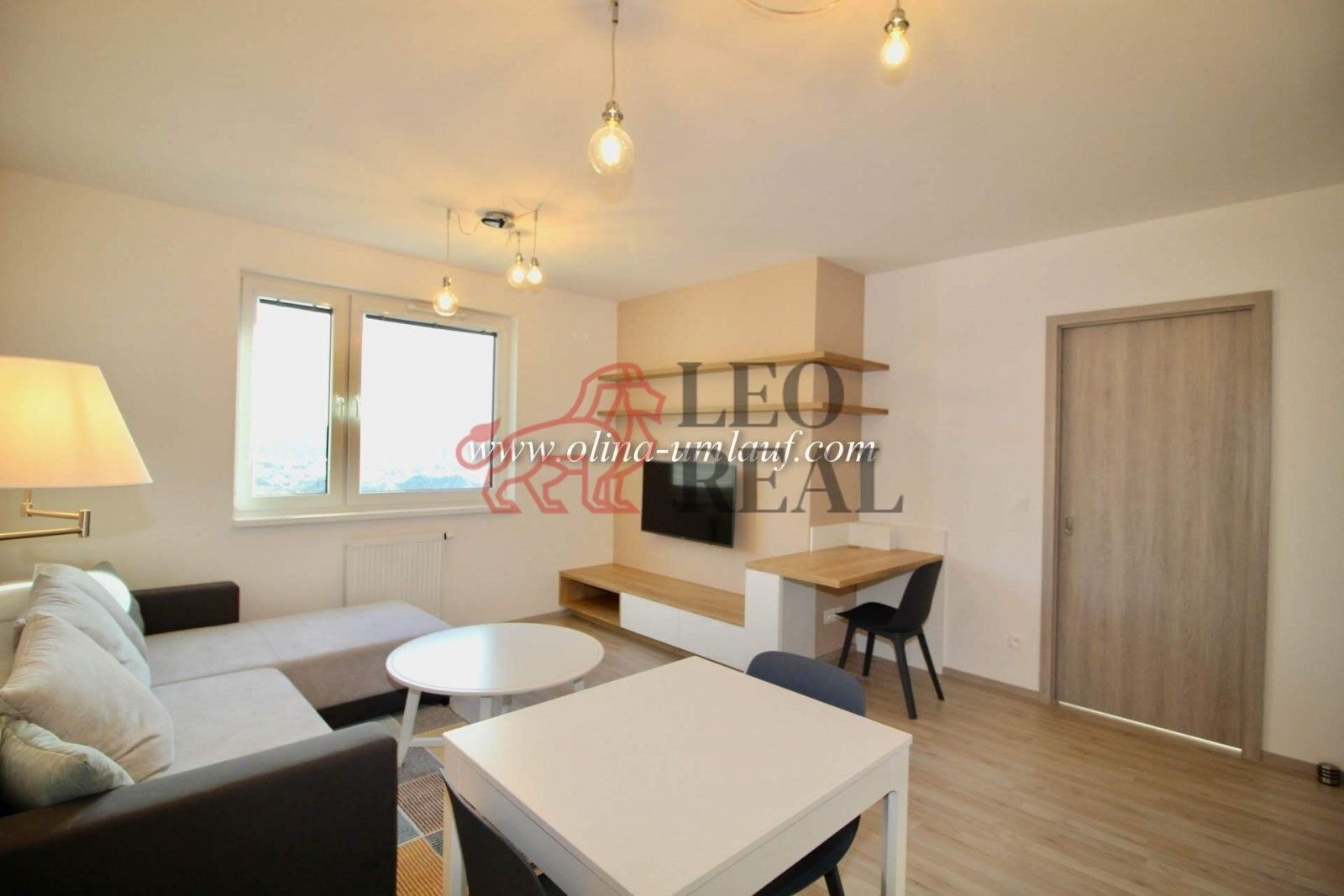 Pronájem bytu 2+kk 63 m² - foto 5