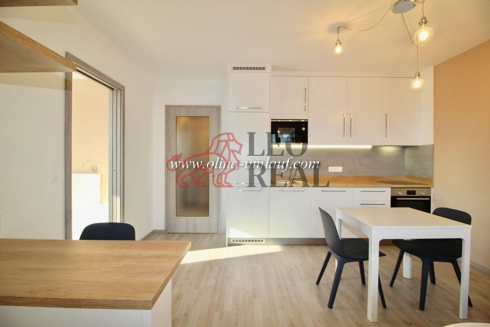 Pronájem bytu 2+kk 63 m² - foto 17