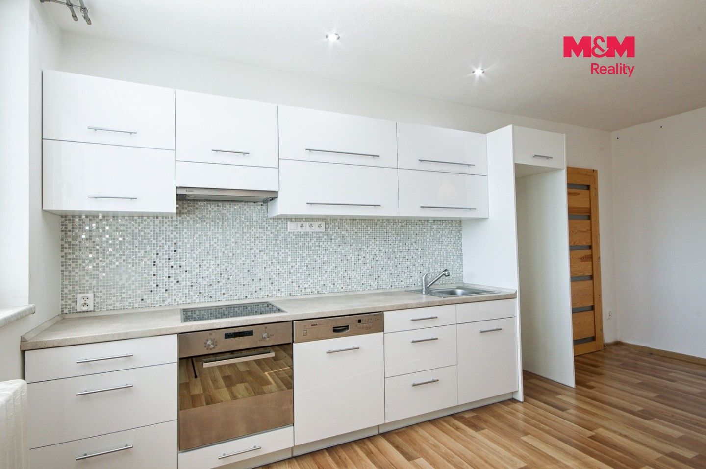 Pronájem bytu 2+kk 34 m² - foto 4