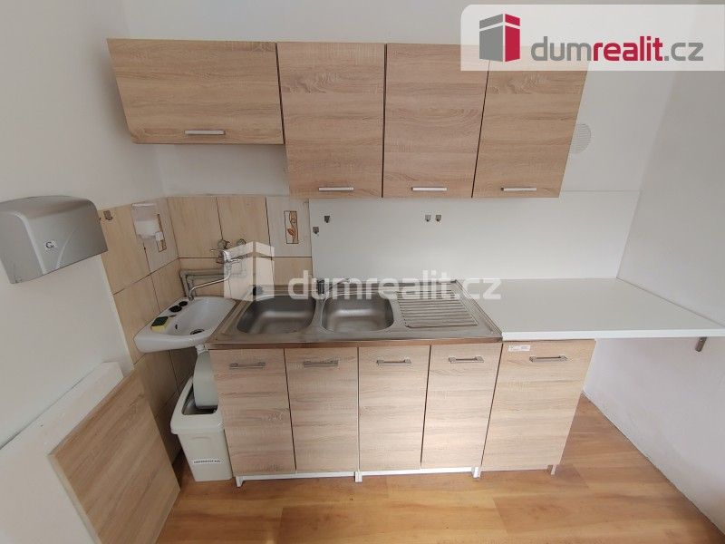 Pronájem komerčního prostoru 10 m² - foto 4